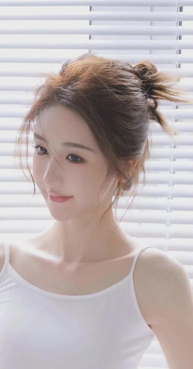 免费 MBA智库冰球突破游戏美女