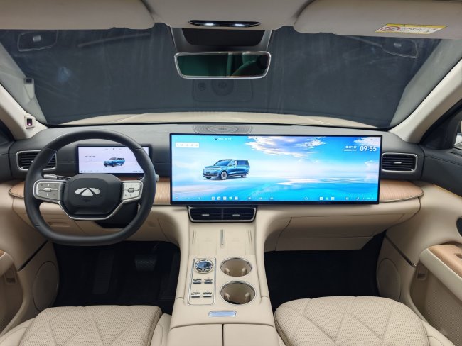 99万元起 旗舰SUV震撼上市冰球突破奇瑞风云T11售18(图6) 99万元起 旗舰SUV震撼上市冰球突破奇瑞风云T11售18(图6)