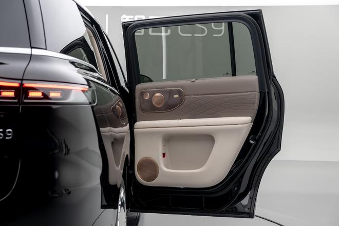 又添一员智己LS9预售3369万起冰球突破技巧9系大六座旗舰SUV(图5) 又添一员智己LS9预售3369万起冰球突破技巧9系大六座旗舰SUV(图5)